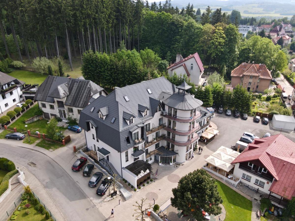 Willa Spa Scaliano Kudowa-Zdrój Exteriör bild